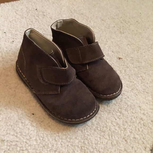 Boys light weight shoes/boots. Toddler size 11 - Picture 2 of 4